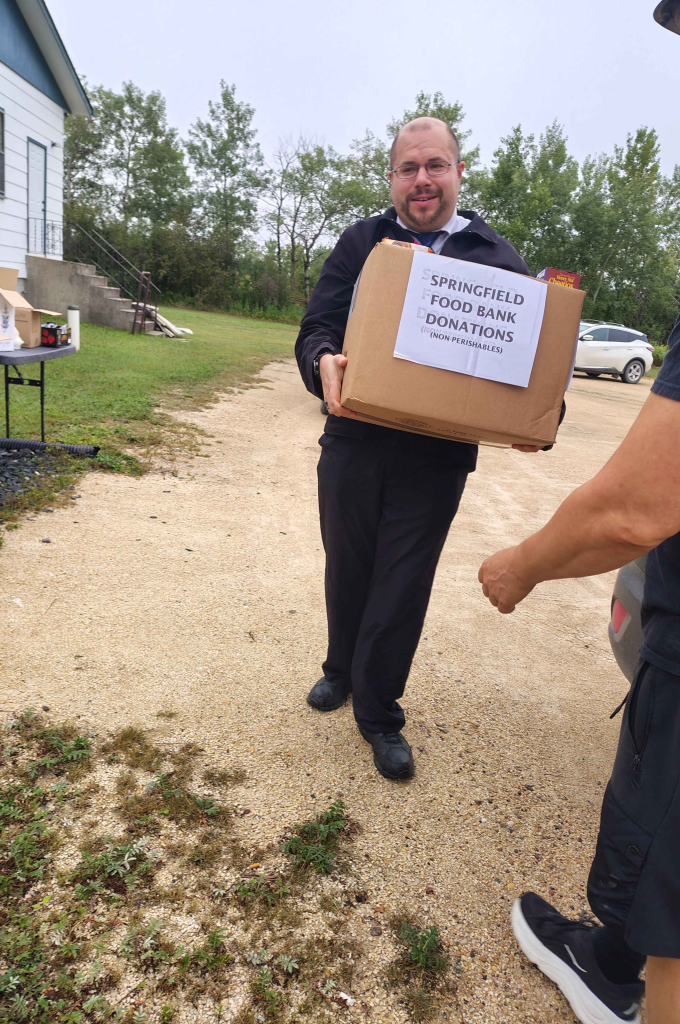 Delivering your donations to the Springfield Food Bank.